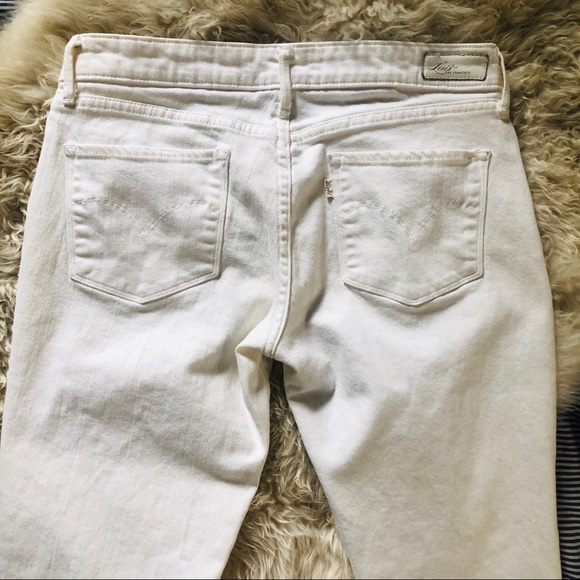 Levi’s Demi Curve White Skinny Jeans - Picture 7 of 11